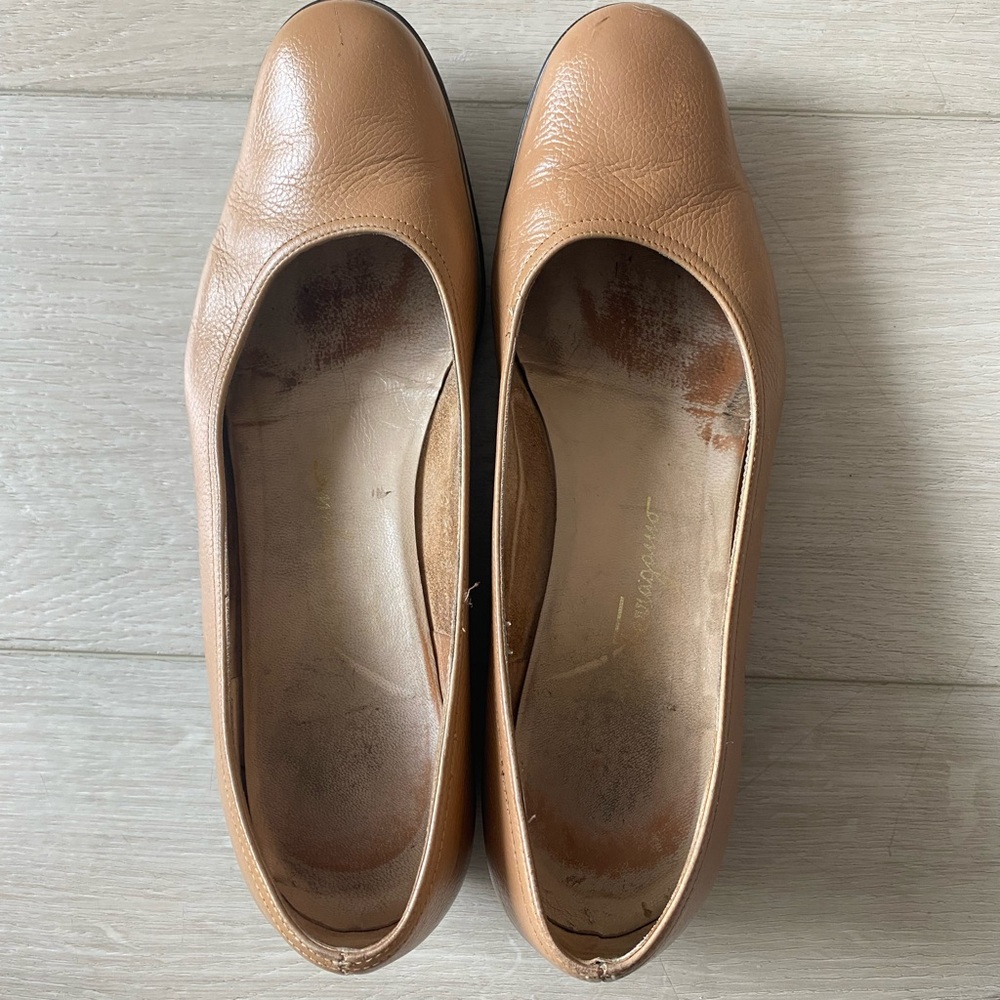 Salvatore Ferragamo Tan Leather Flats